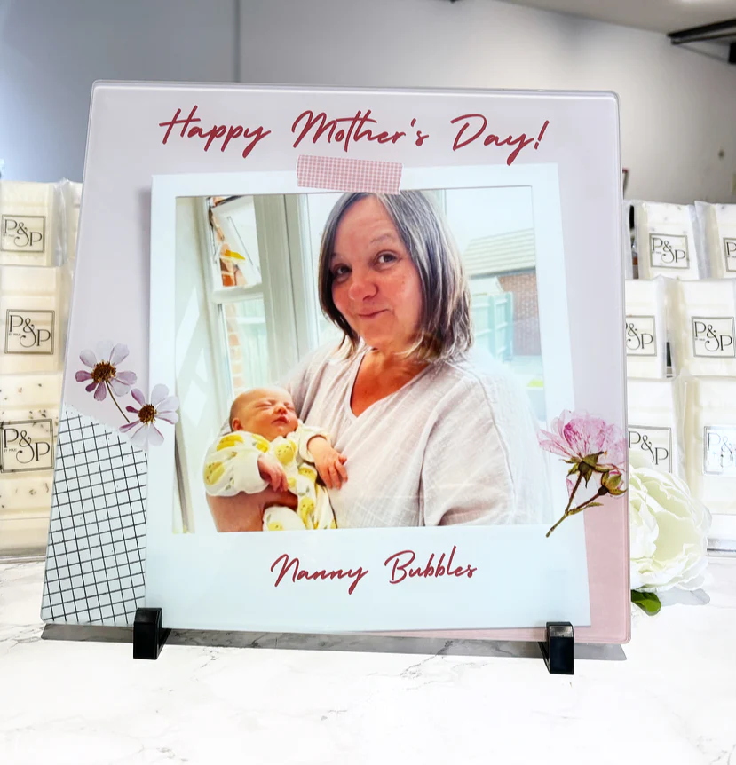 Happy Mother’s Day Design Square Chopping Board 30cm - Image 3